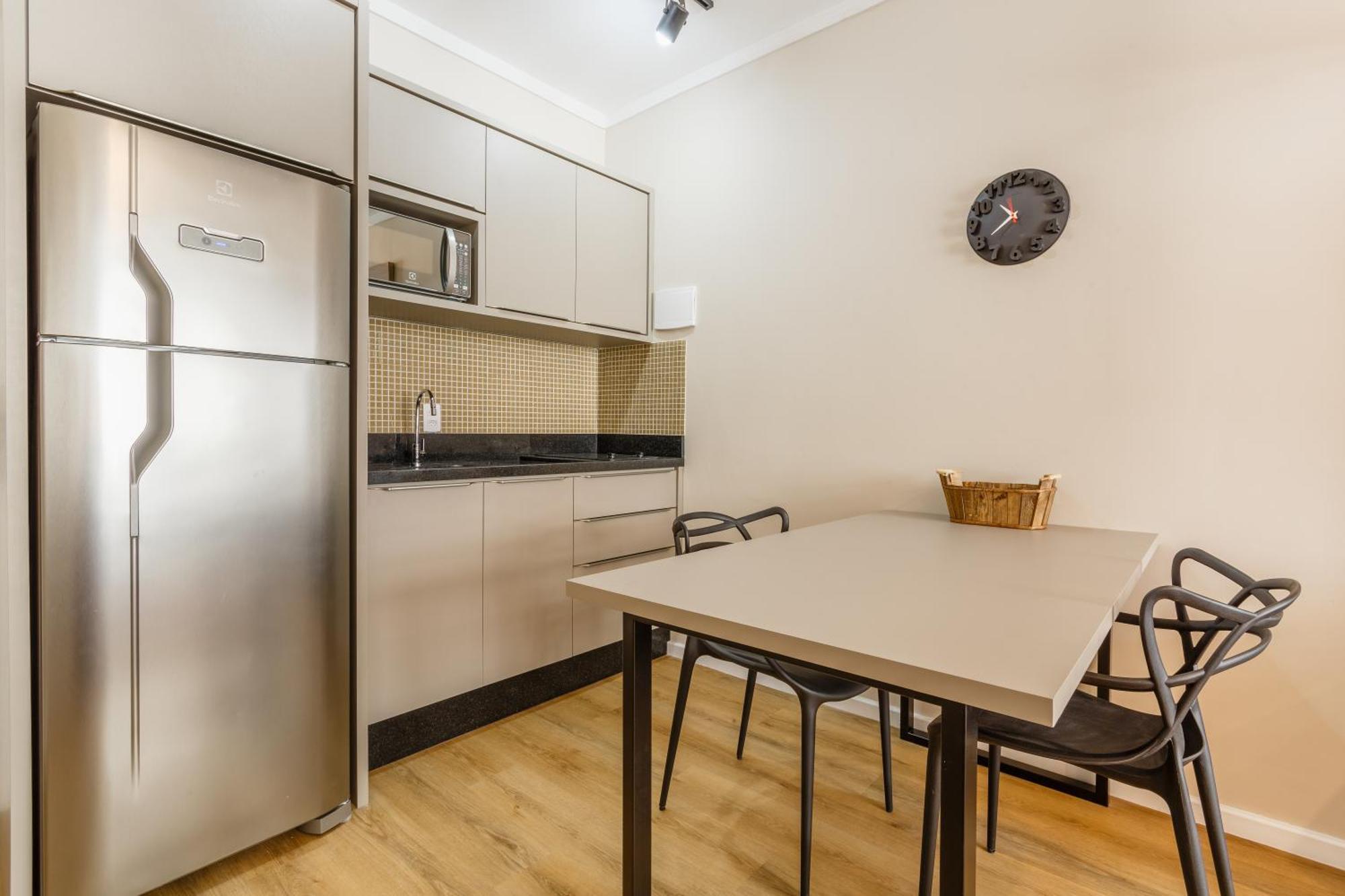 Estudio Pratico No Centro, 900M Do Centrosul P1617 Florianópolis Екстериор снимка
